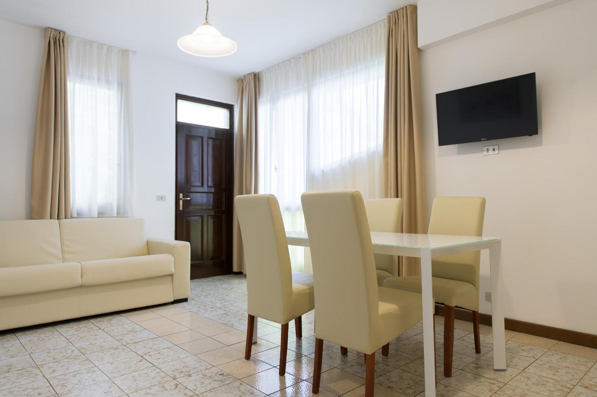 Residence Oasi Лимоне-суль-Гарда Экстерьер фото